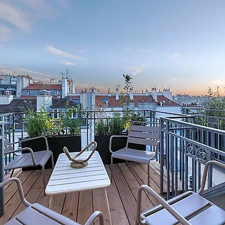Elegant - 2br/4p - Vivienne Hotel 4*
